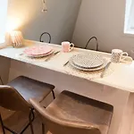 Saint Claire Studio's