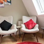 Saint Claire Studio's