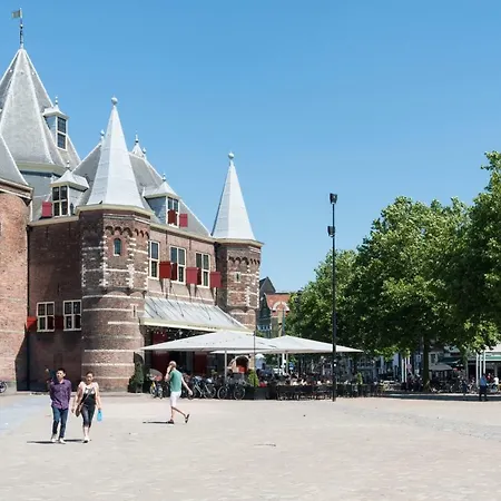 Saint Claire Studio's Homestay Amsterdam