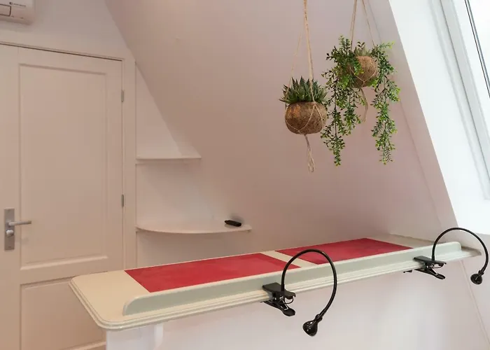 Saint Claire Studio's